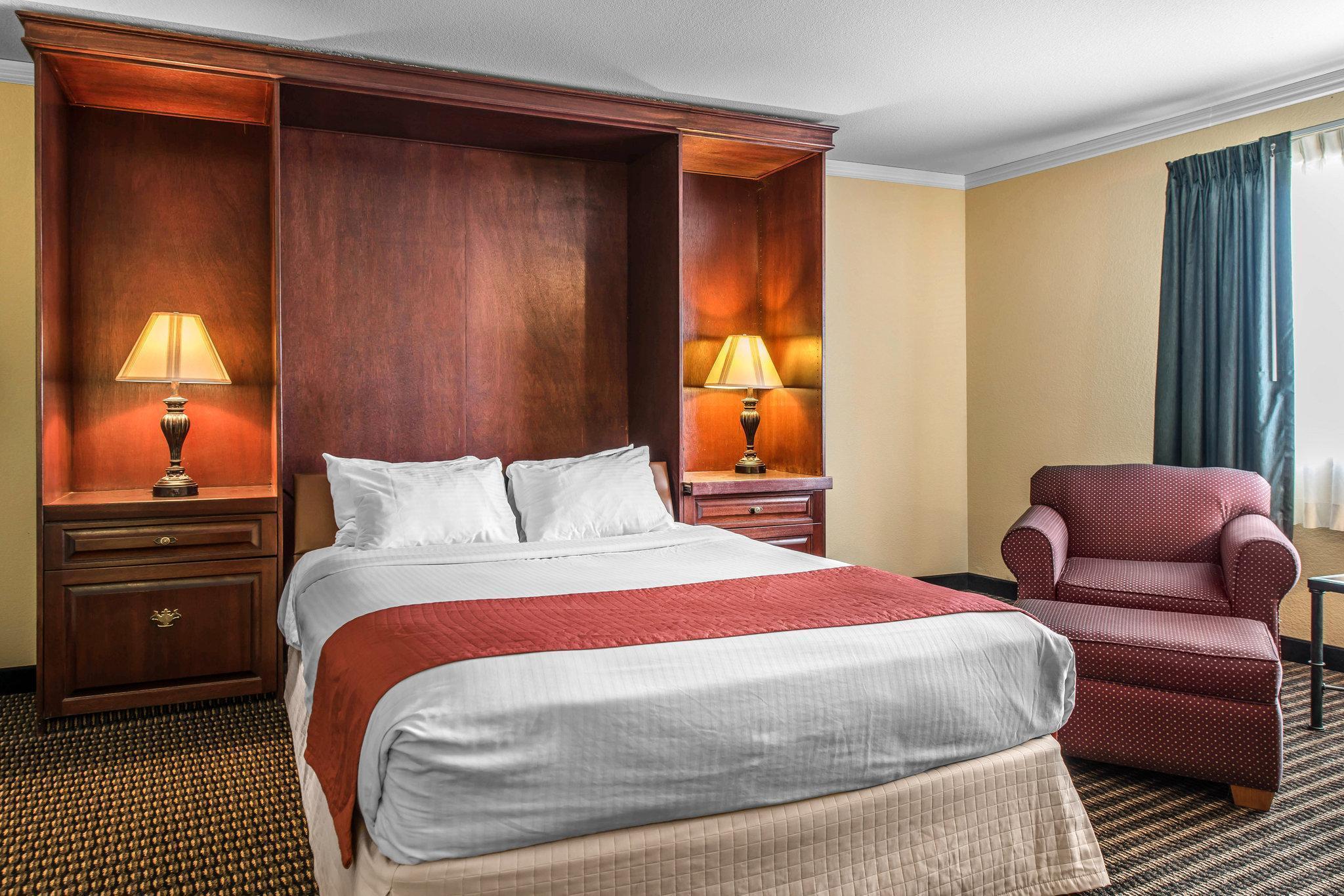 Travelodge By Wyndham Stratton Kültér fotó