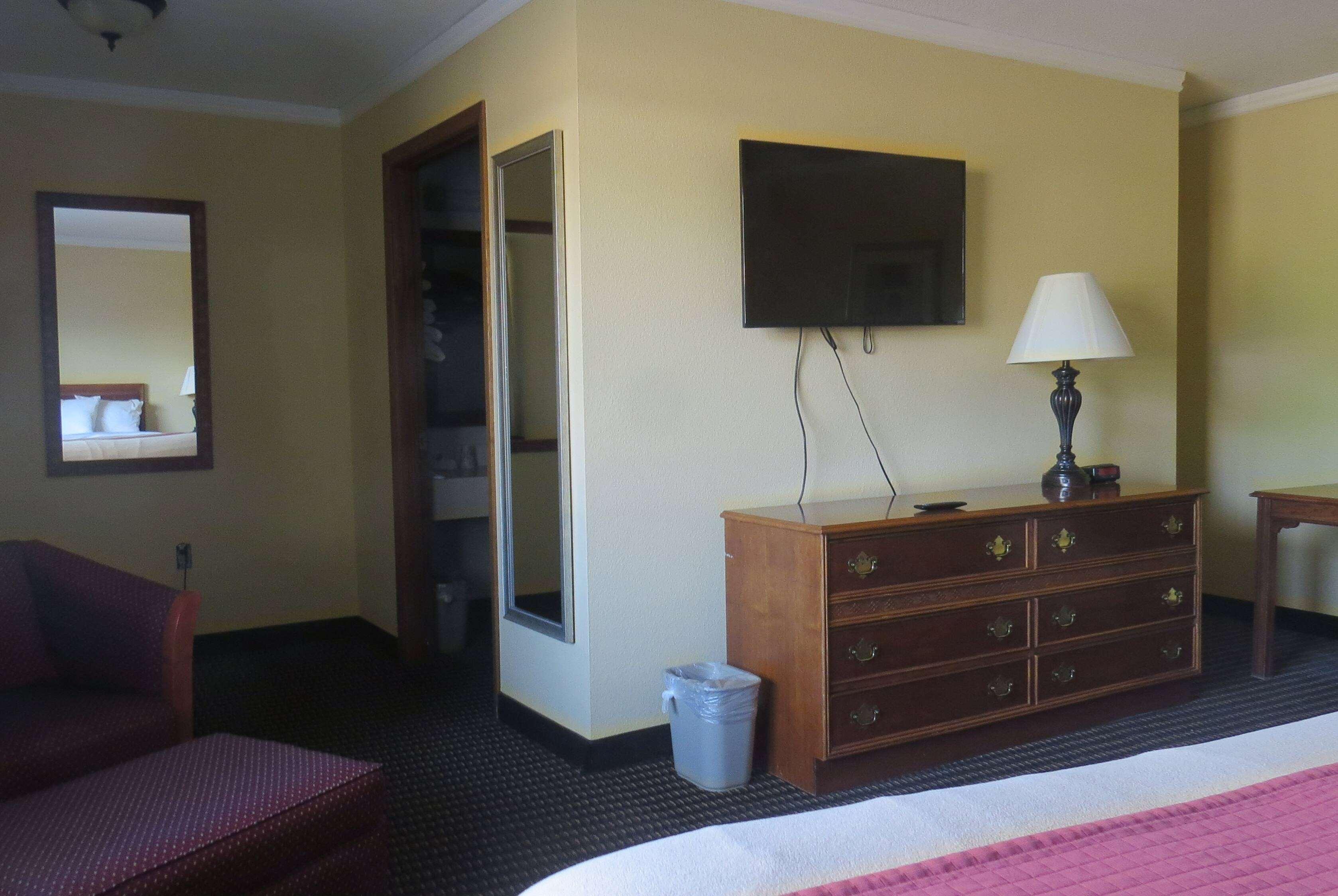 Travelodge By Wyndham Stratton Kültér fotó