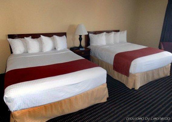 Travelodge By Wyndham Stratton Szoba fotó